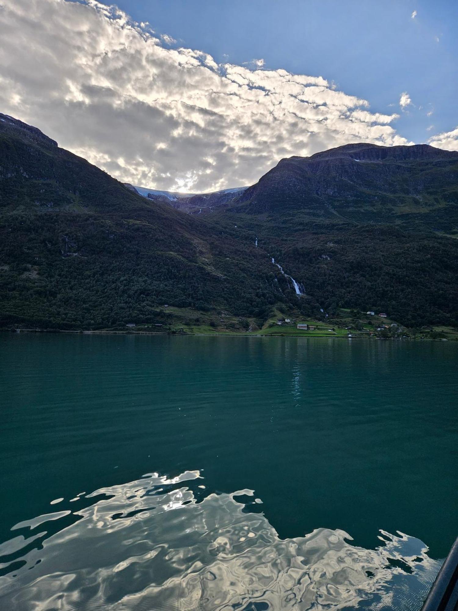 Trollbu Aabrekk Gard Villa Briksdalsbre Exterior foto